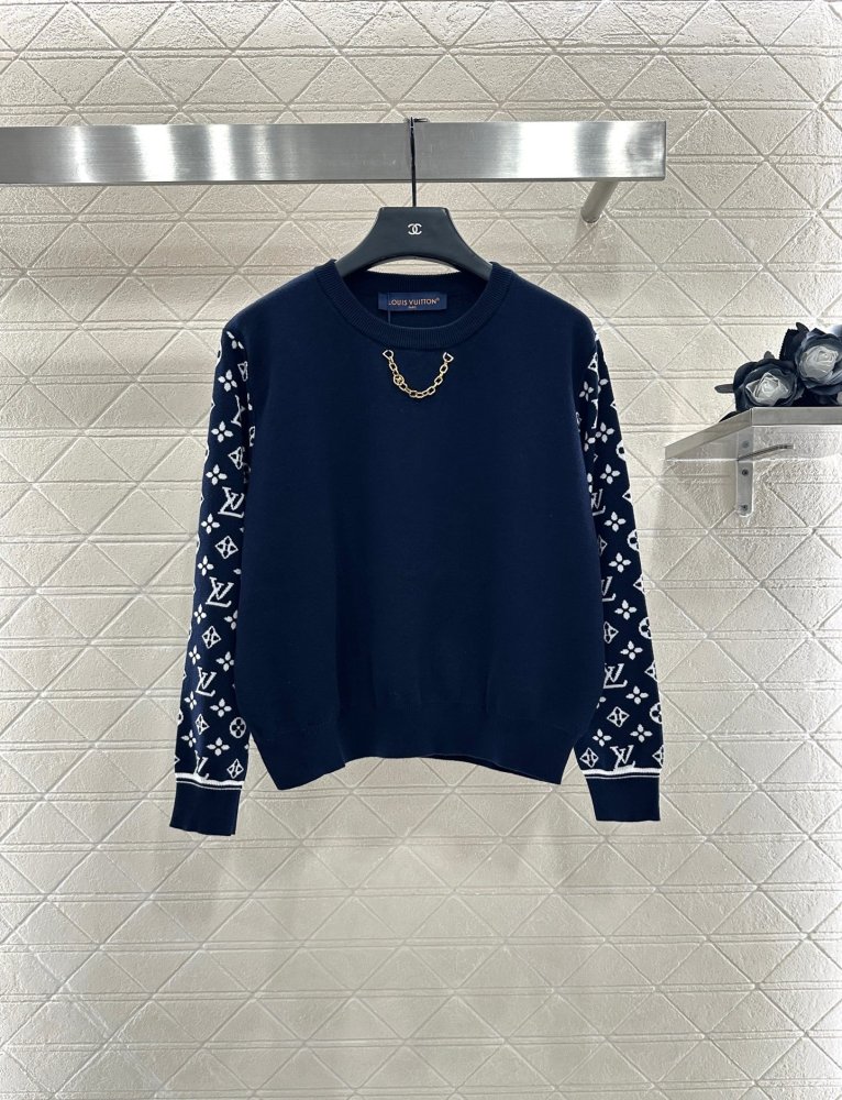 Кофта жіноча