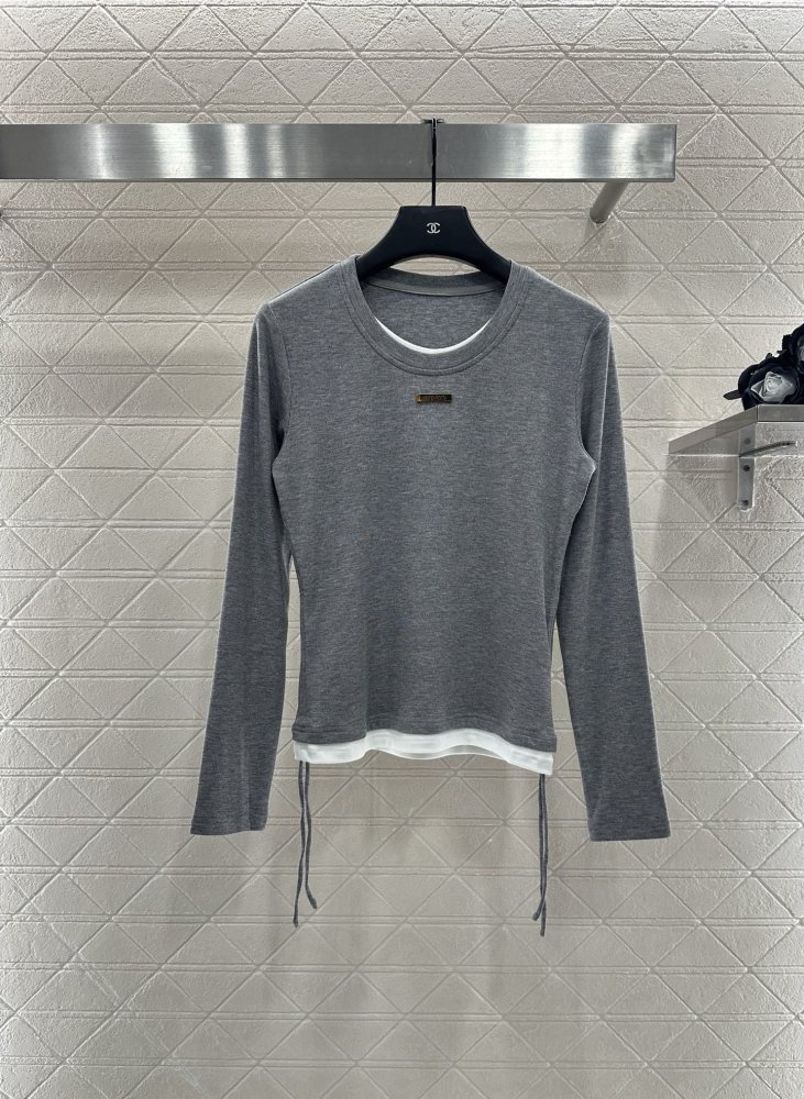 Кофта жіноча