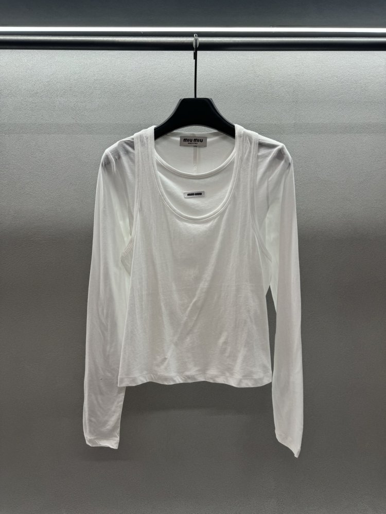 Blouse women's