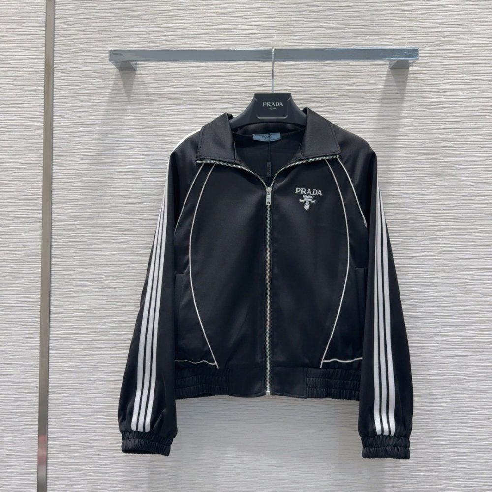 Кофта женская