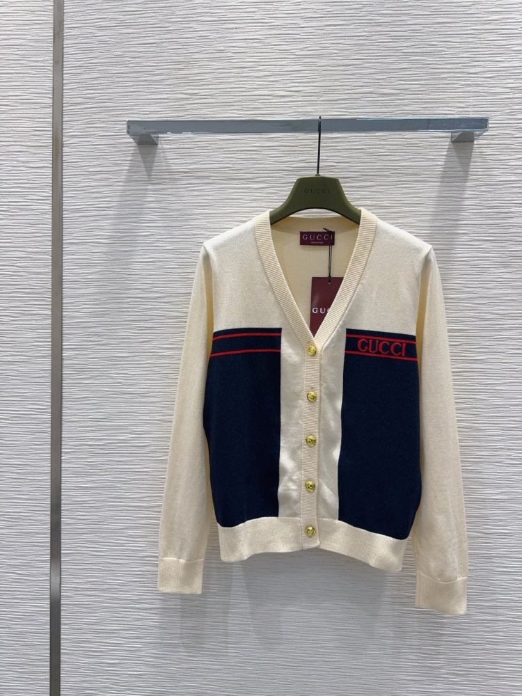 Кофта женская