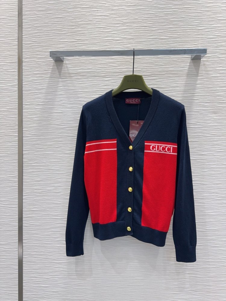 Кофта женская