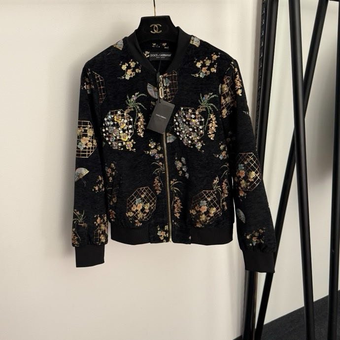 Кофта жіноча