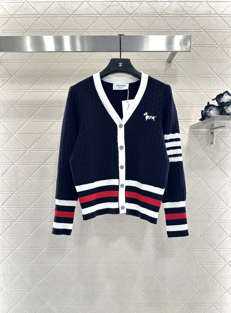 Кофта жіноча