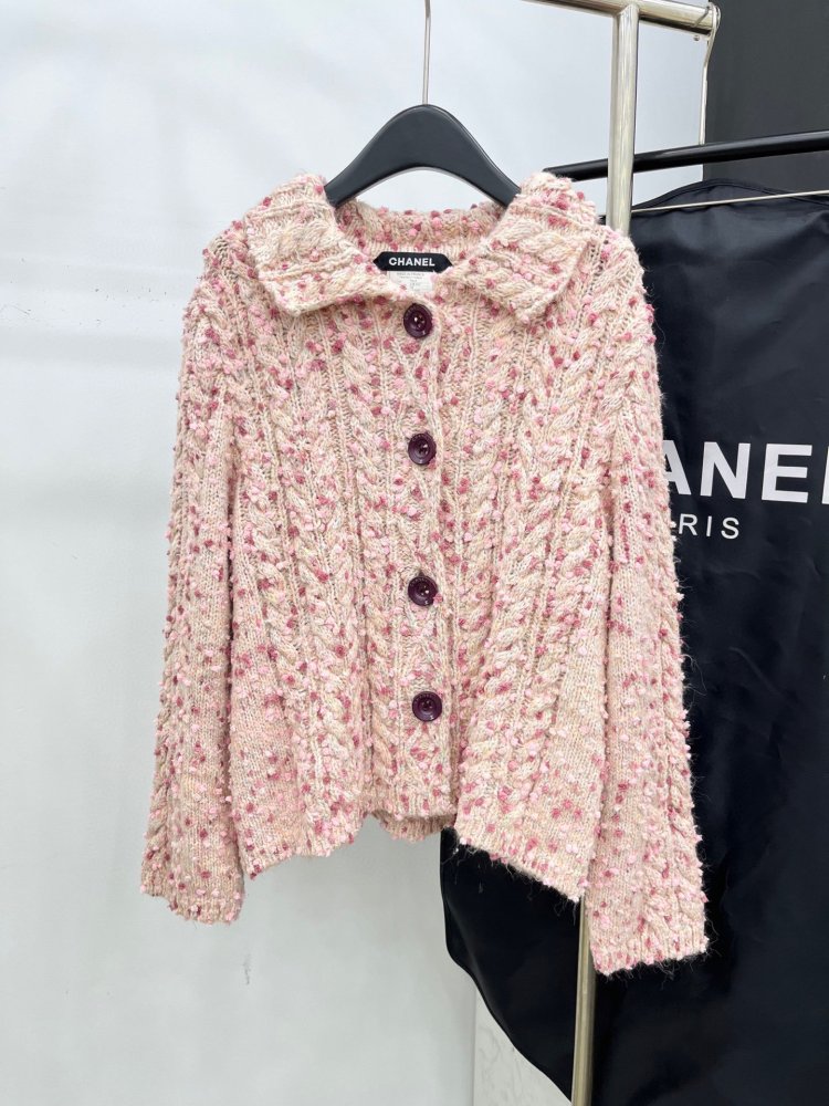 Кофта жіноча