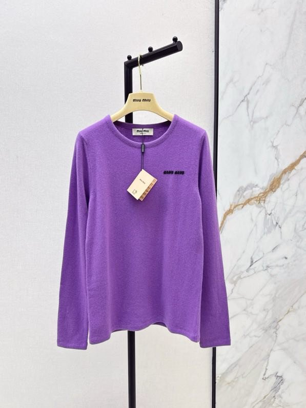 Кофта женская