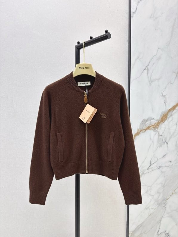 Кофта женская