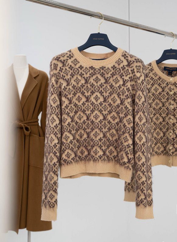 Кофта женская