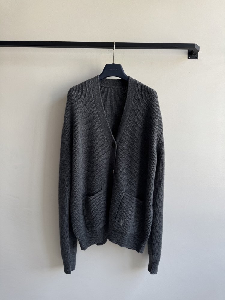 Кофта женская