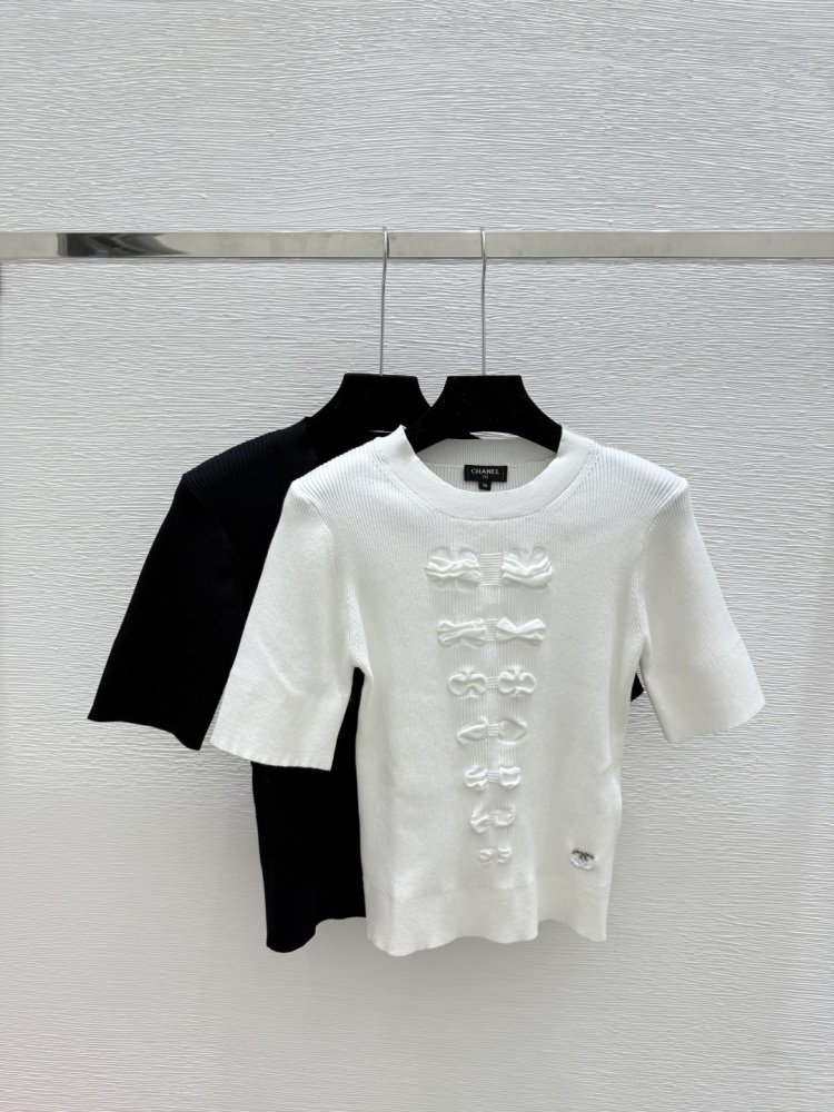 Кофта жіноча