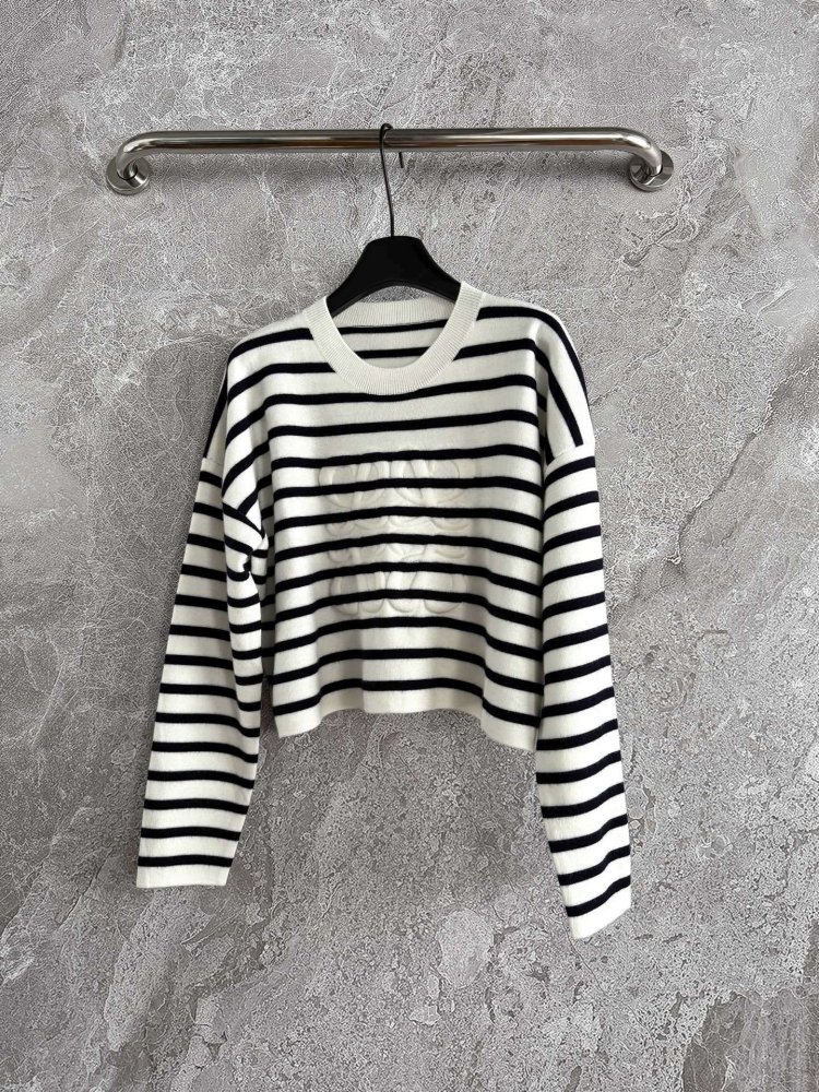 Кофта женская