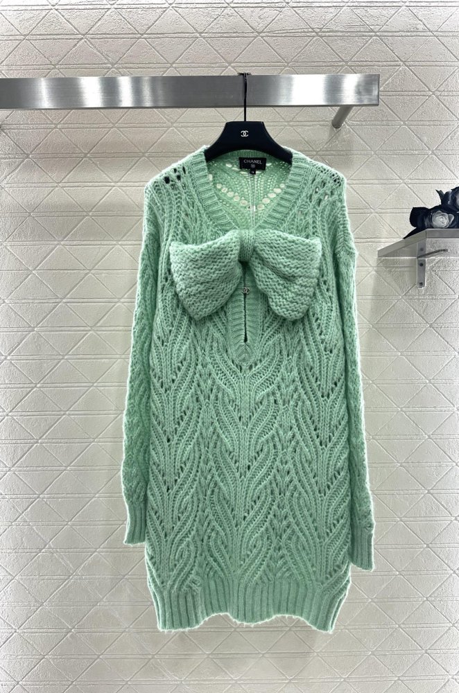 Кофта жіноча