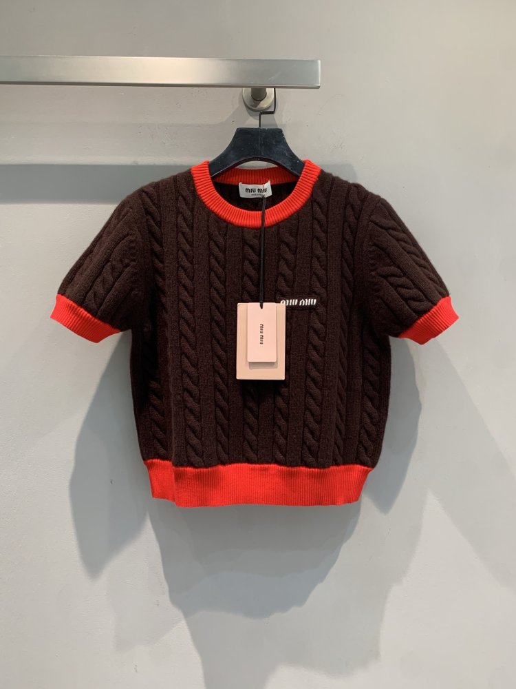 Кофта женская