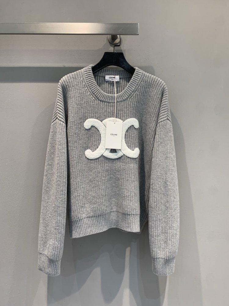 Кофта жіноча