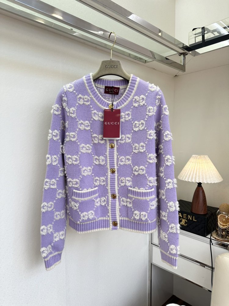 Кофта женская