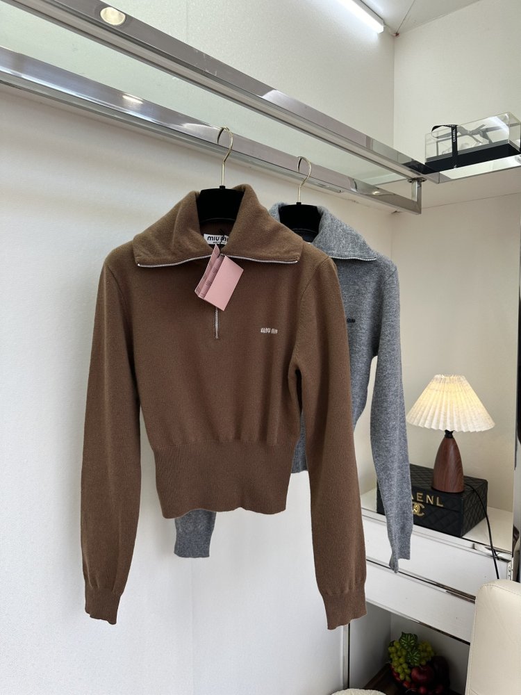 Кофта женская