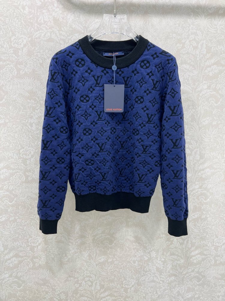 Кофта жіноча