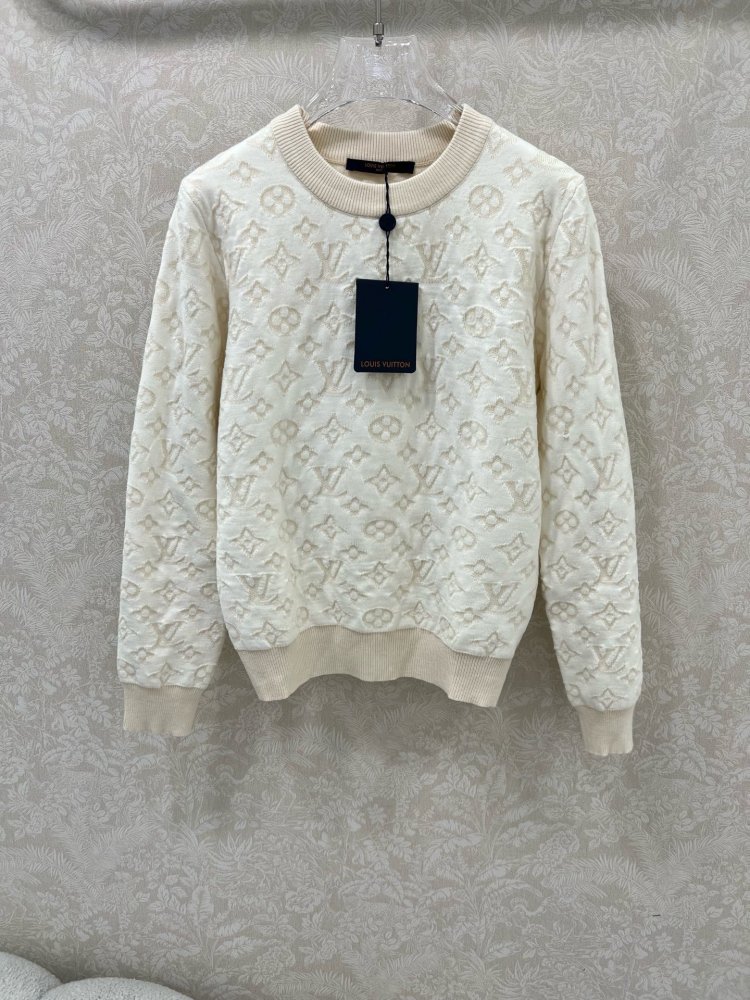 Кофта жіноча