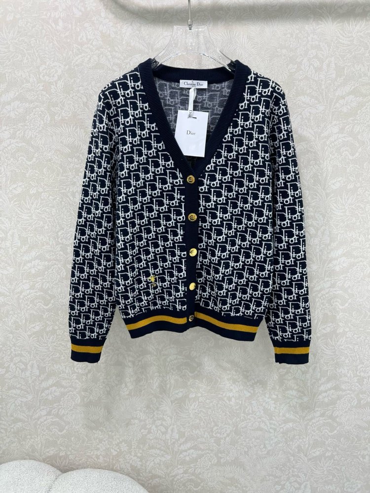 Blouse women's