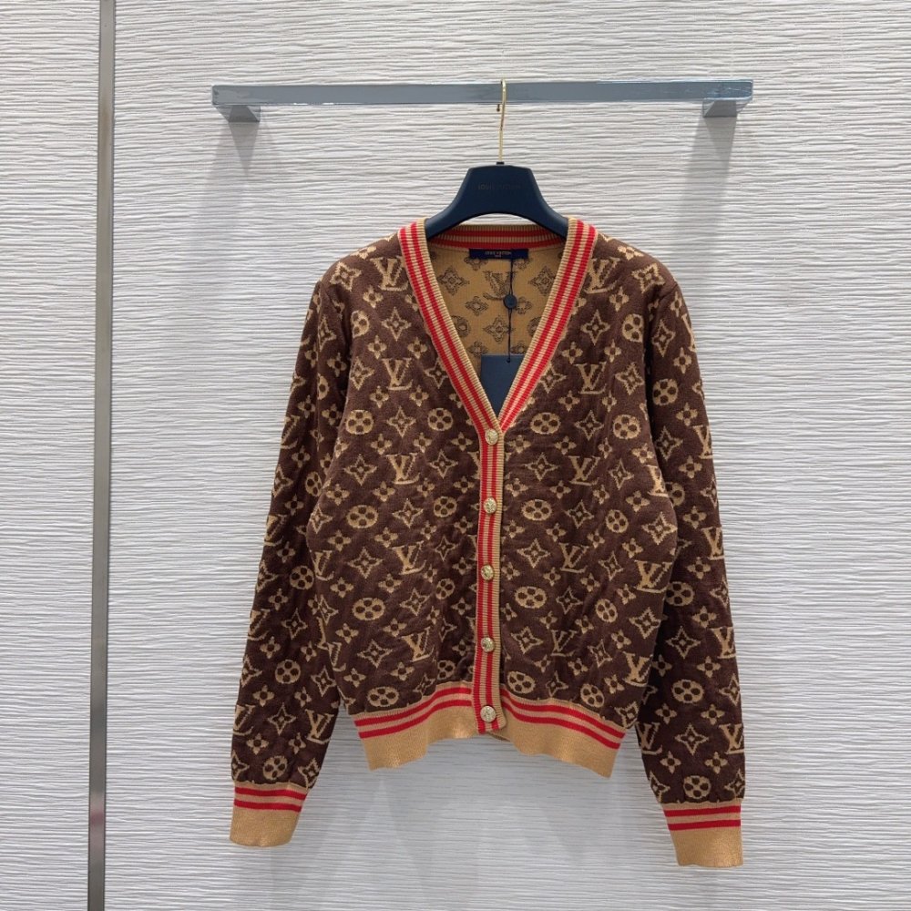 Кофта женская