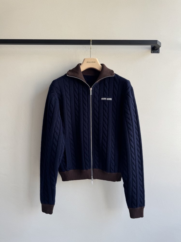 Кофта женская