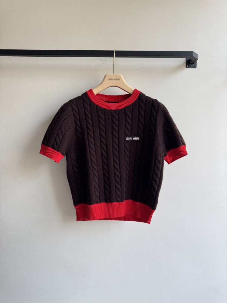 Кофта женская