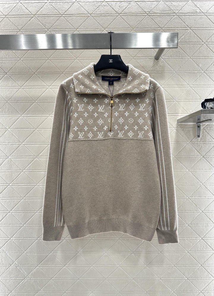 Кофта женская