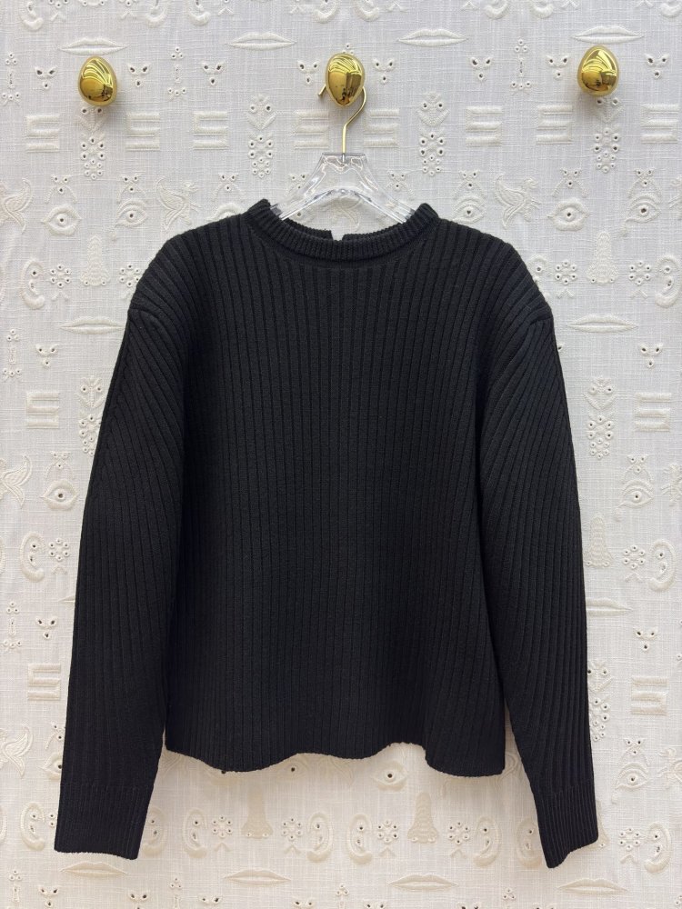 Кофта жіноча