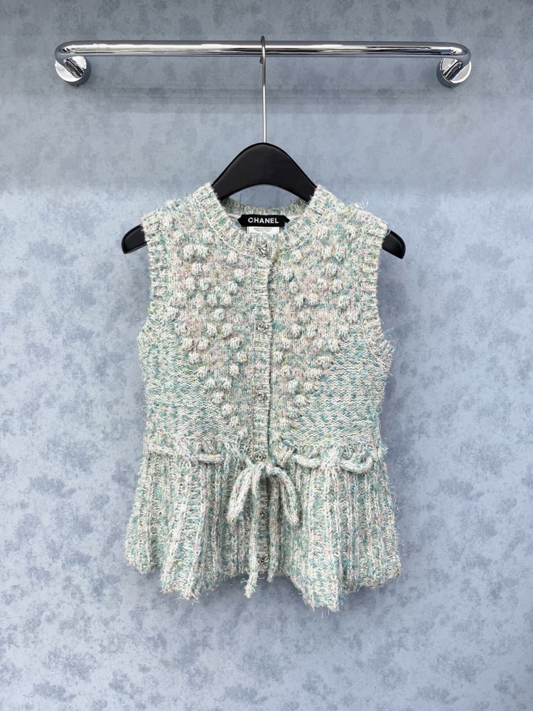 Кофта жіноча