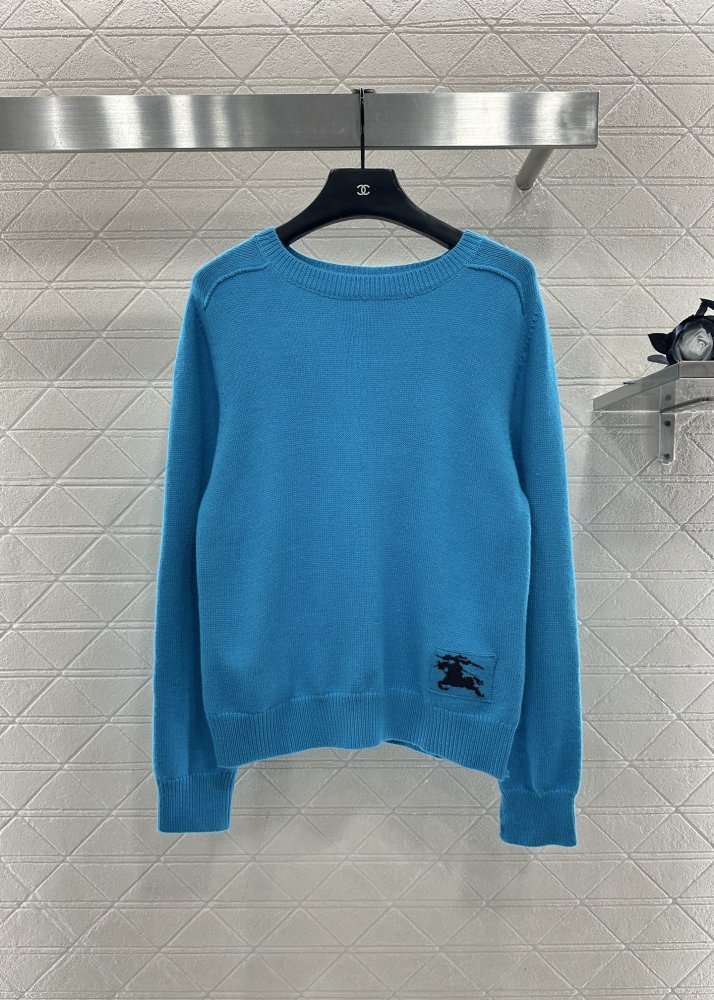 Кофта жіноча