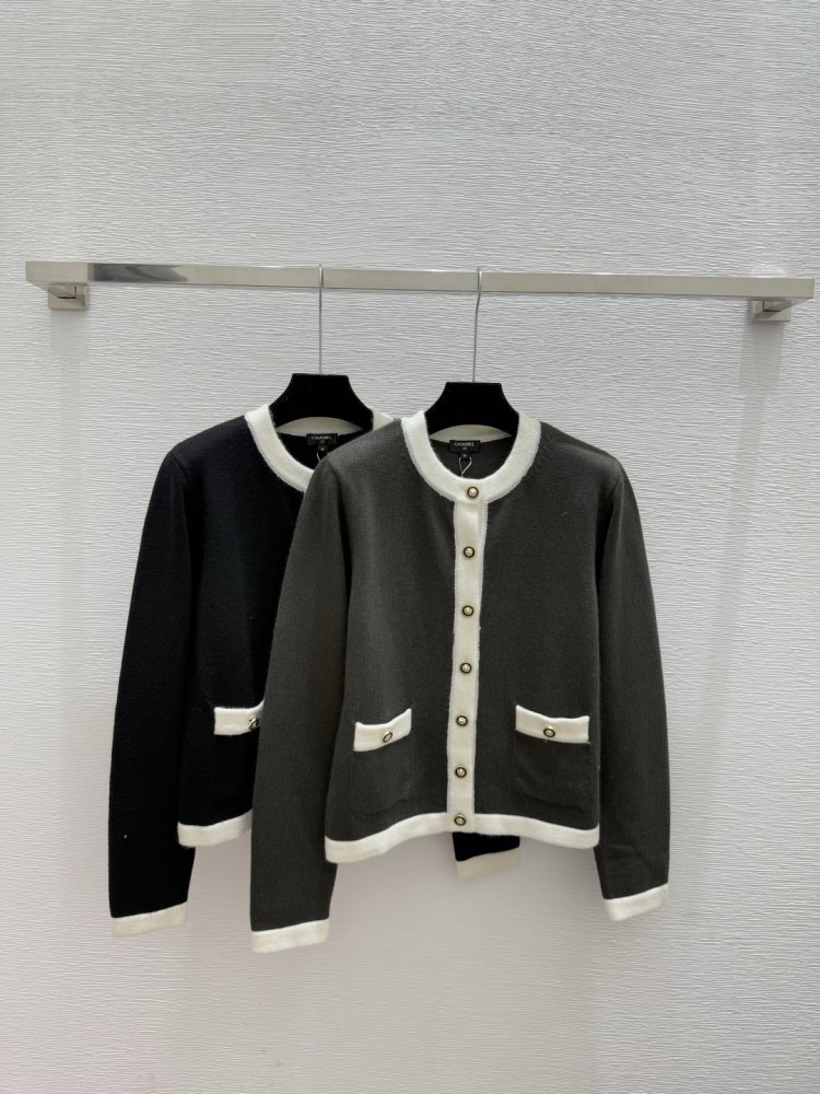 Кофта жіноча