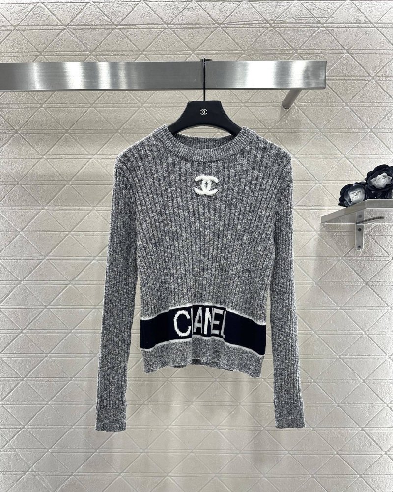 Кофта жіноча