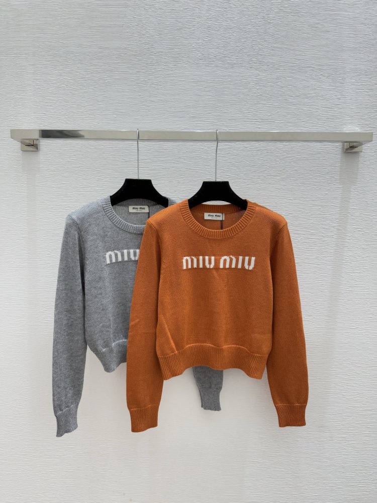 Кофта женская