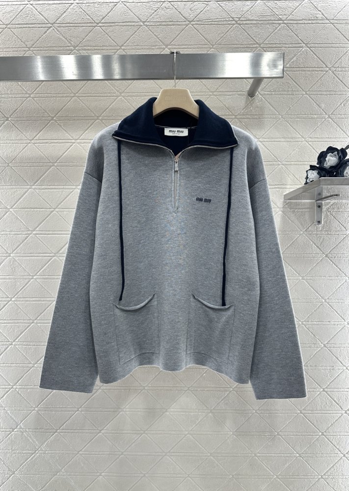 Кофта женская