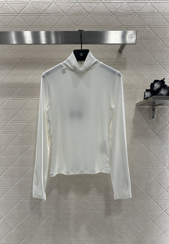 Кофта жіноча