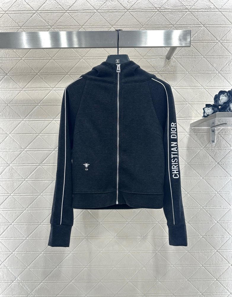 Кофта женская