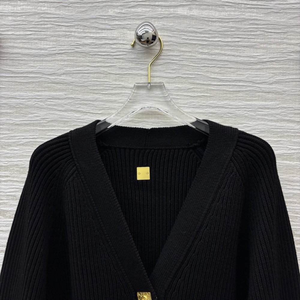 Кофта жіноча фото 2