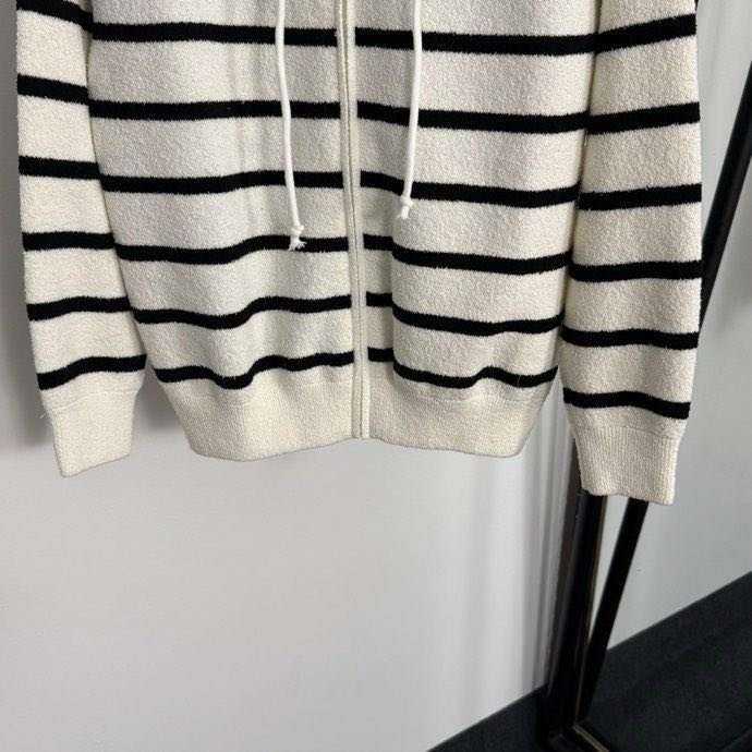 Кофта женская фото 2