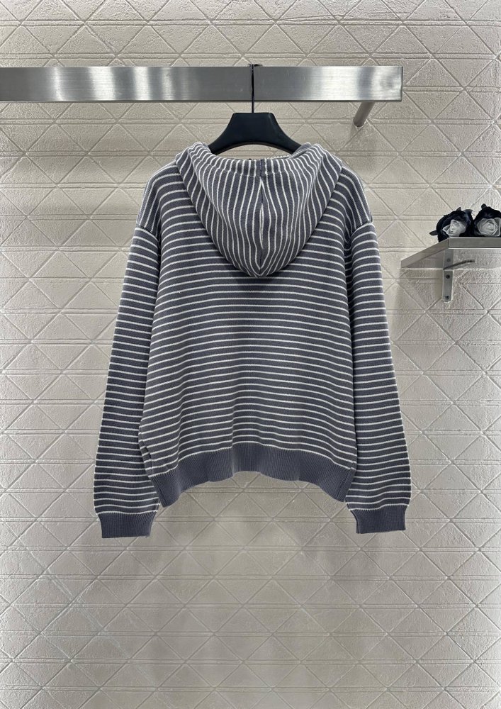 Кофта женская фото 2