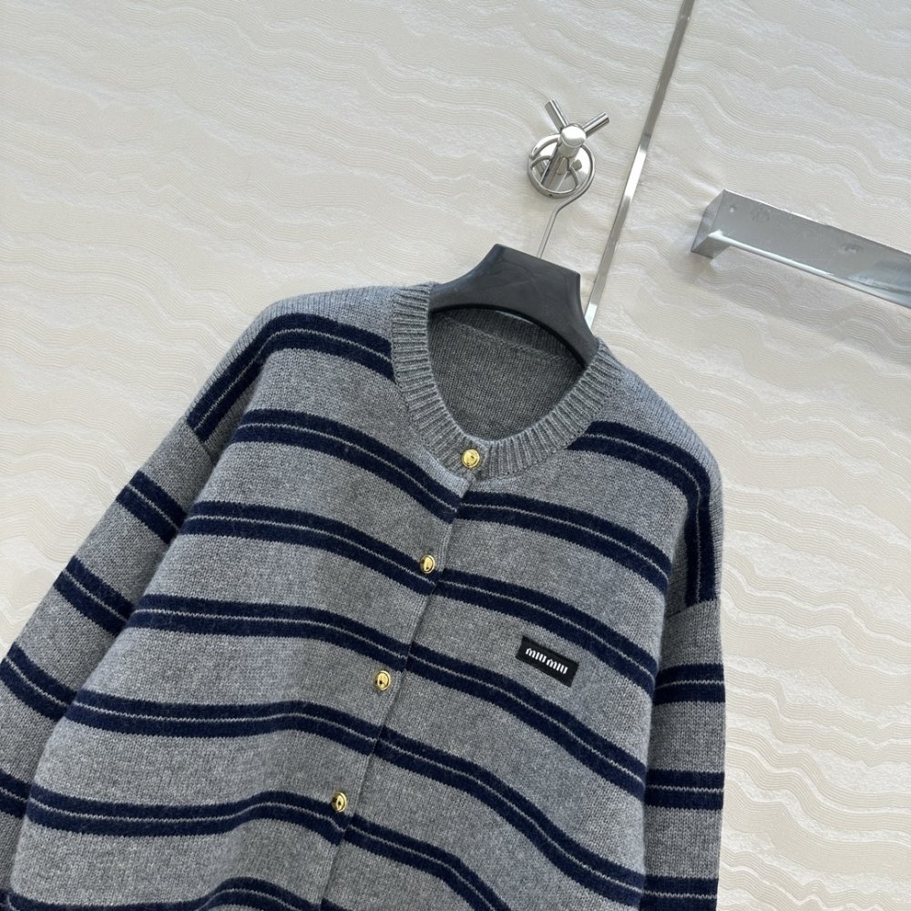 Кофта женская фото 2