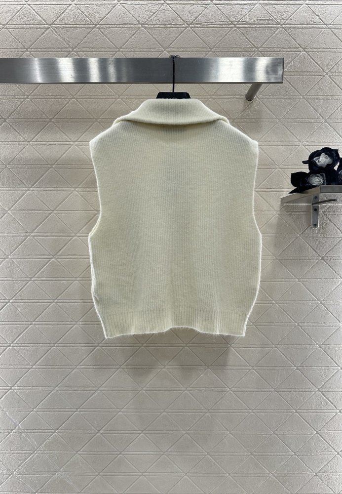 Кофта жіноча фото 2