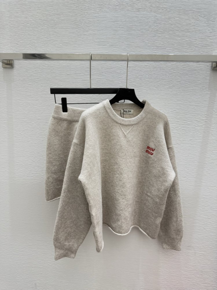 Кофта женская фото 2