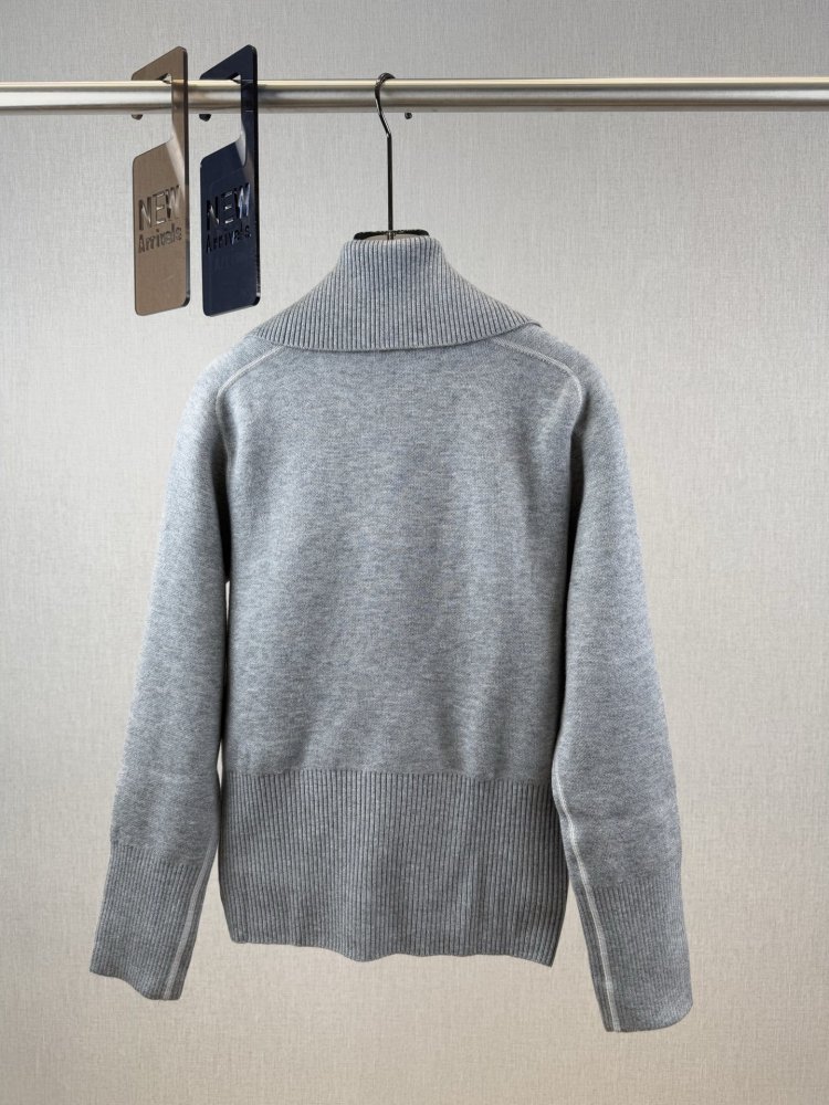 Кофта женская фото 2