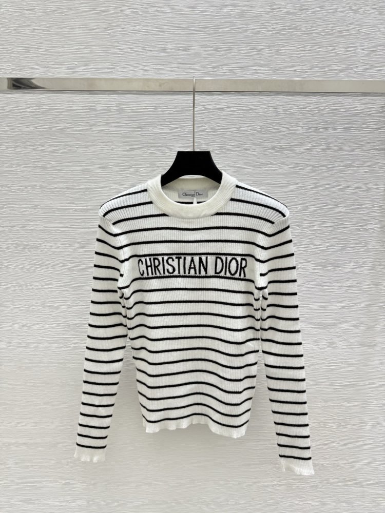 Кофта жіноча фото 2