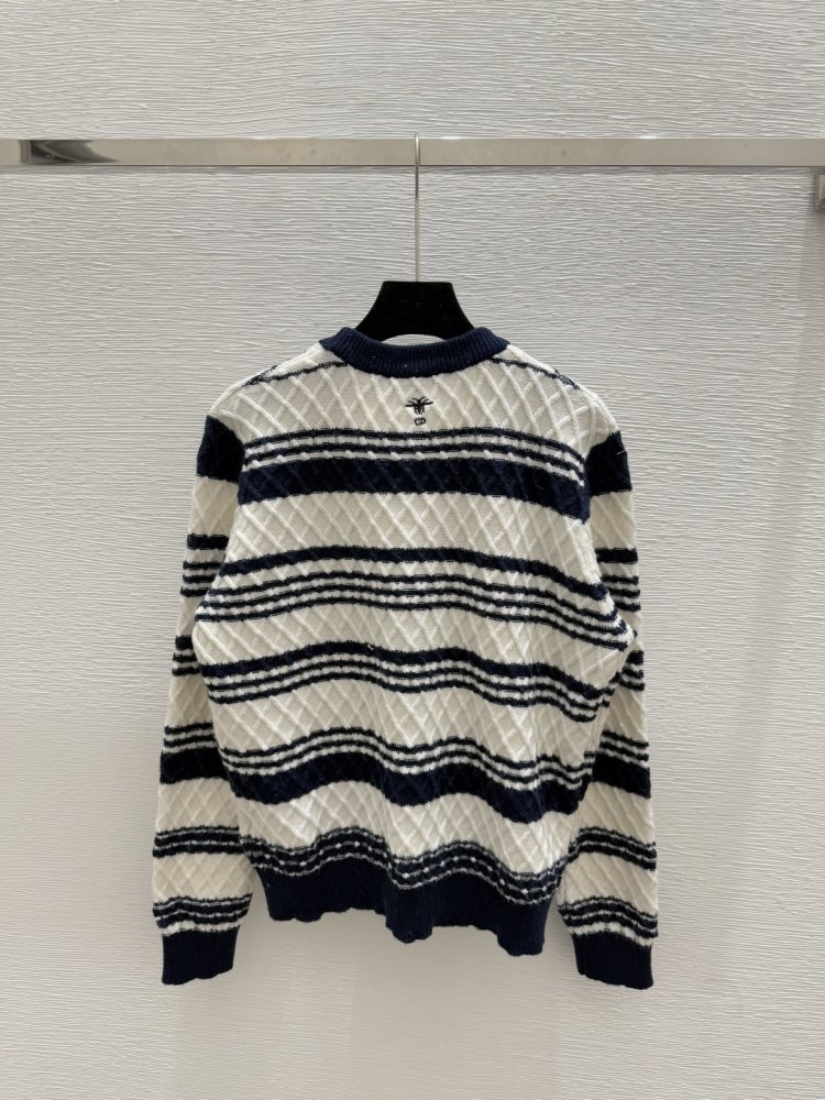 Кофта женская фото 2