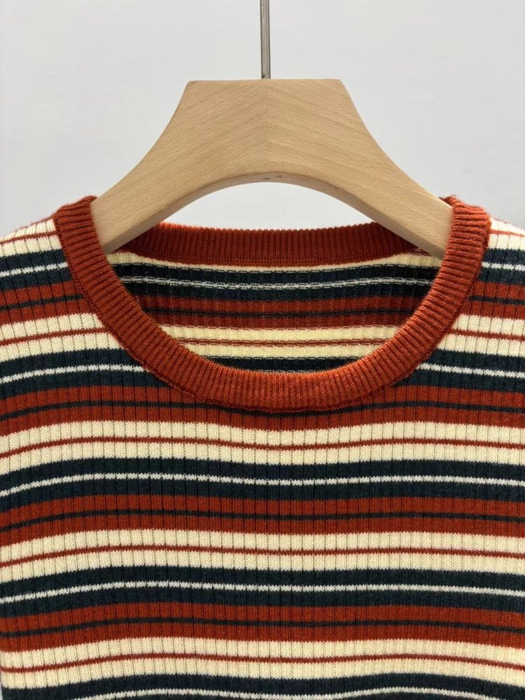 Кофта женская фото 2