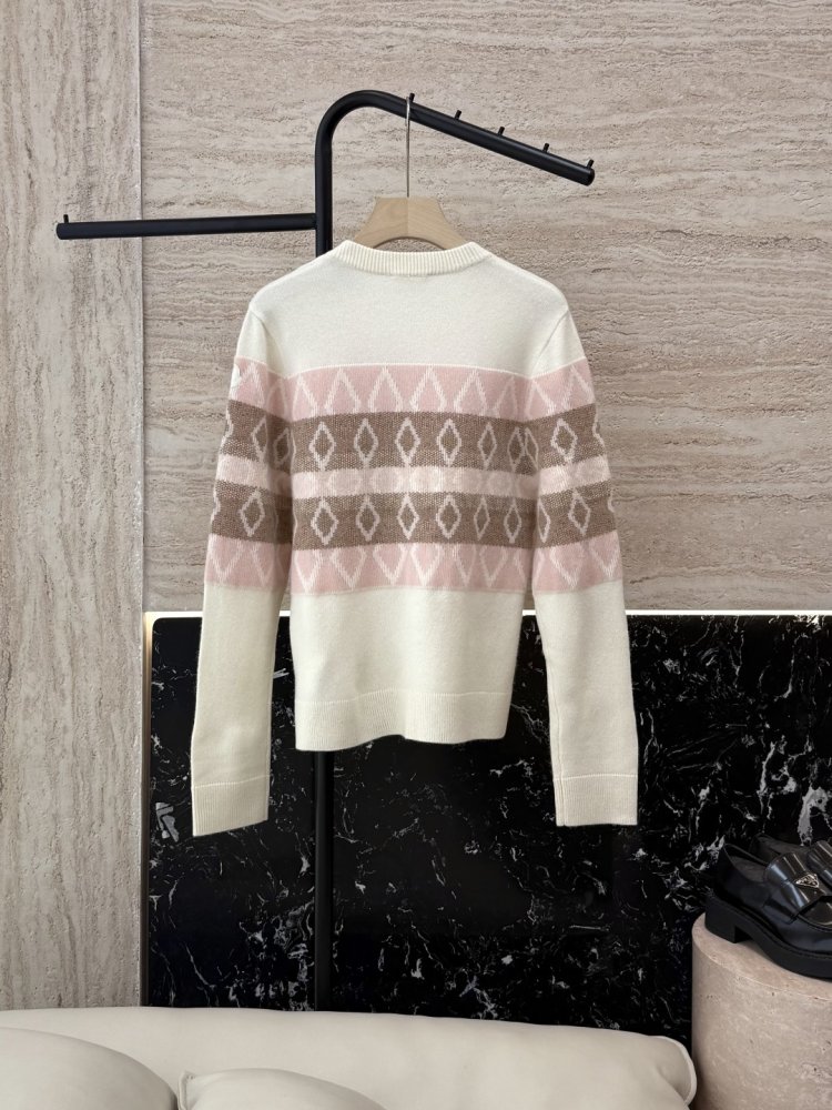 Кофта женская фото 2