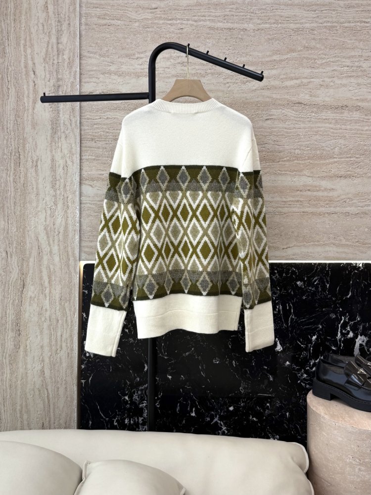 Кофта женская фото 2