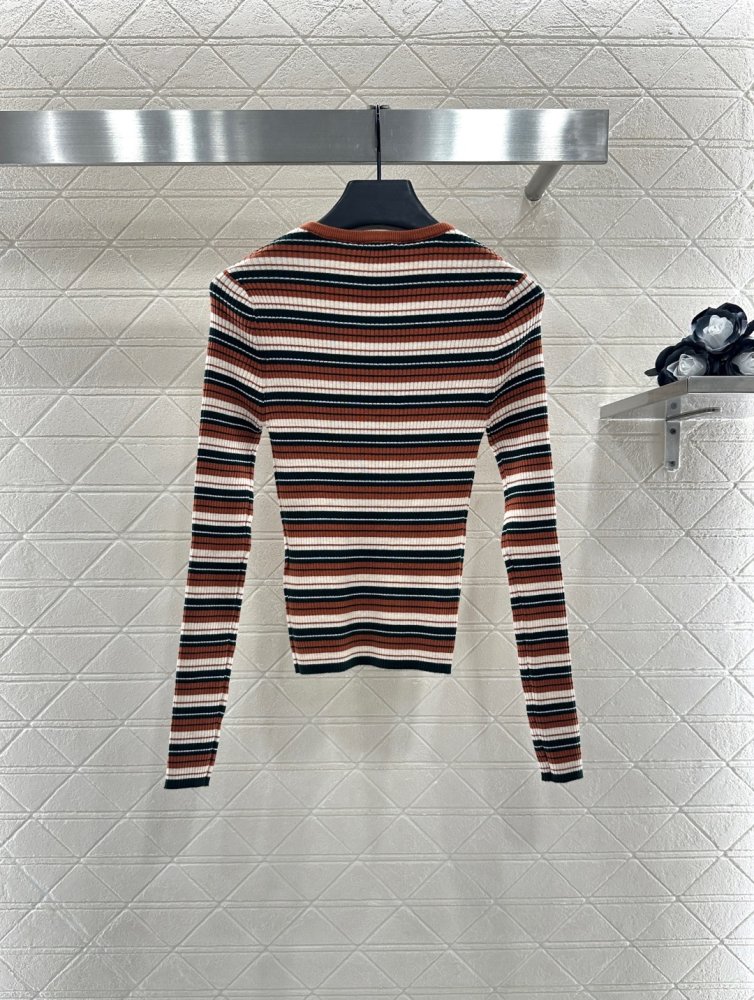 Кофта жіноча фото 2