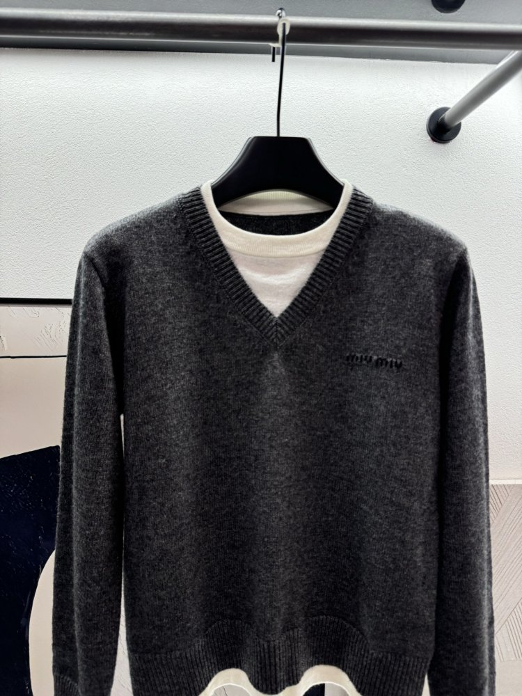 Blouse women's фото 2